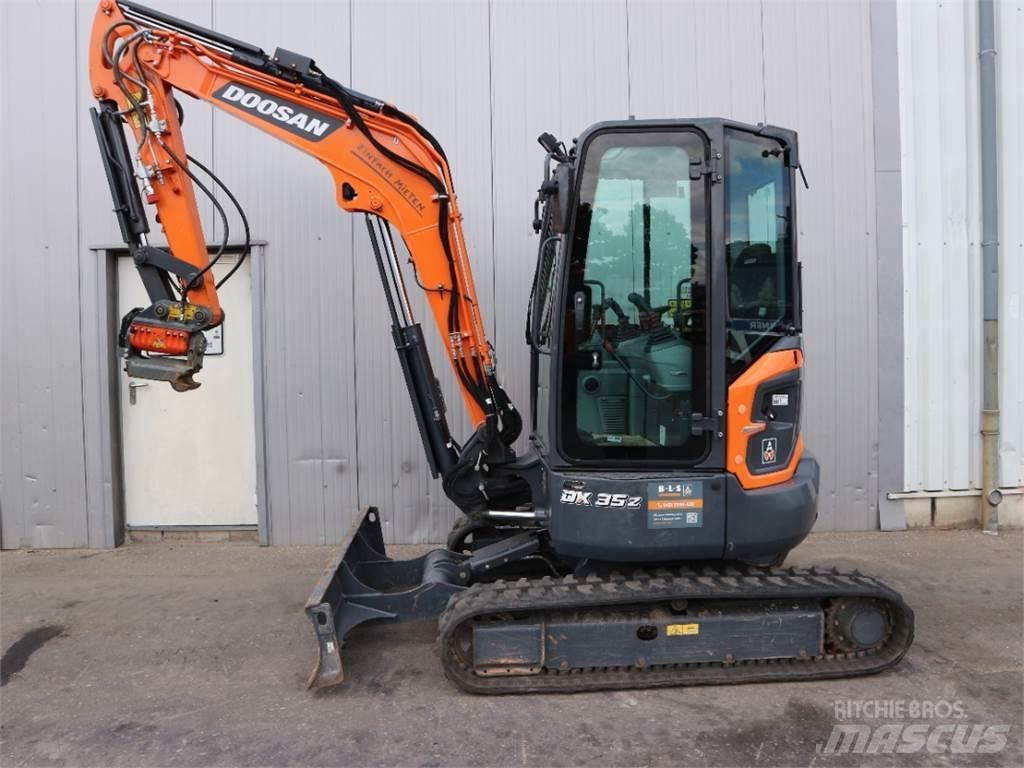 Doosan DX35Z-7 Міні-екскаватори < 7т