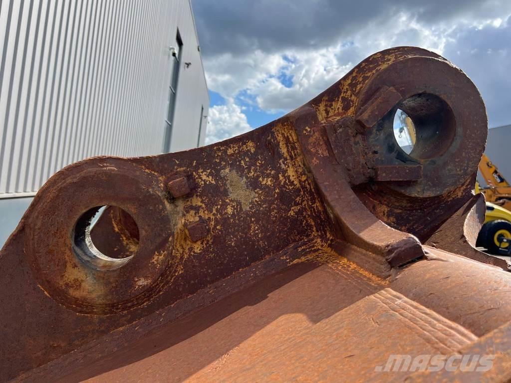  Onbekend Riekbak Ковші