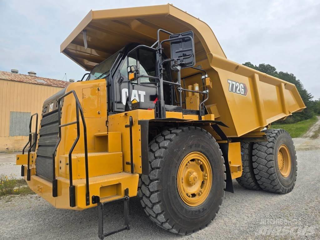 CAT 772G Зчленовані самоскиди