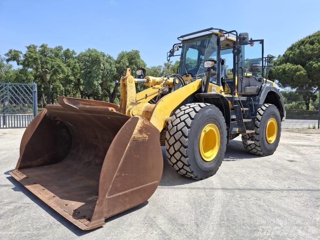 Komatsu WA 380-8 Малі навантажувачі