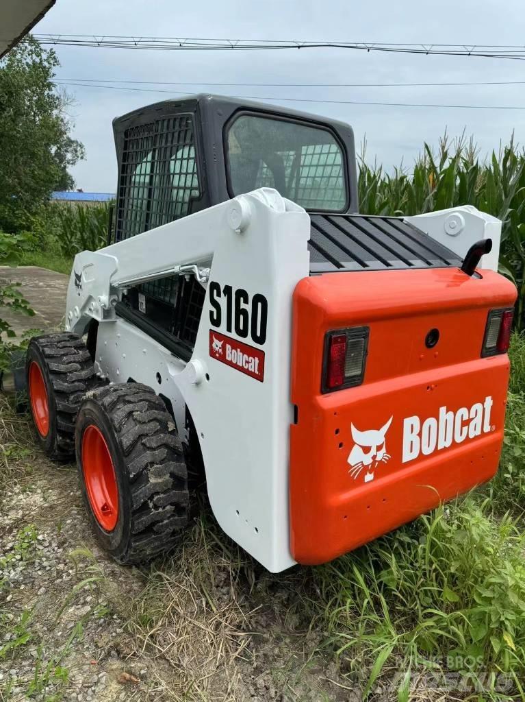 Bobcat S160 Міні-навантажувачі