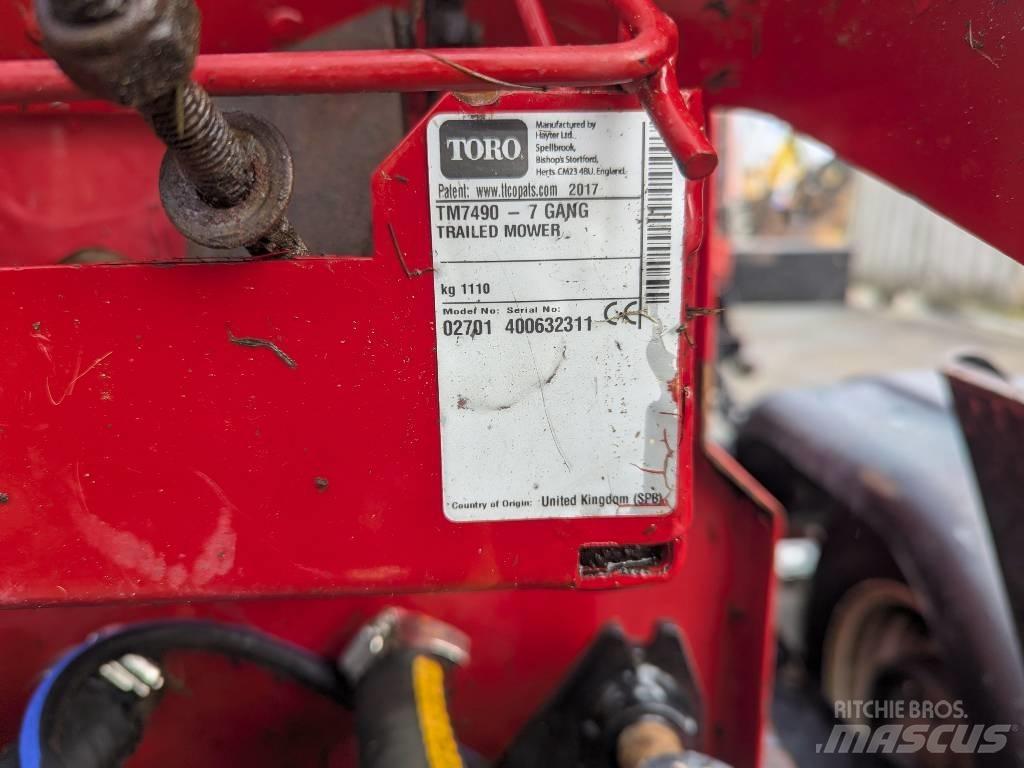 Toro TM7490 Навісні та причіпні косарки