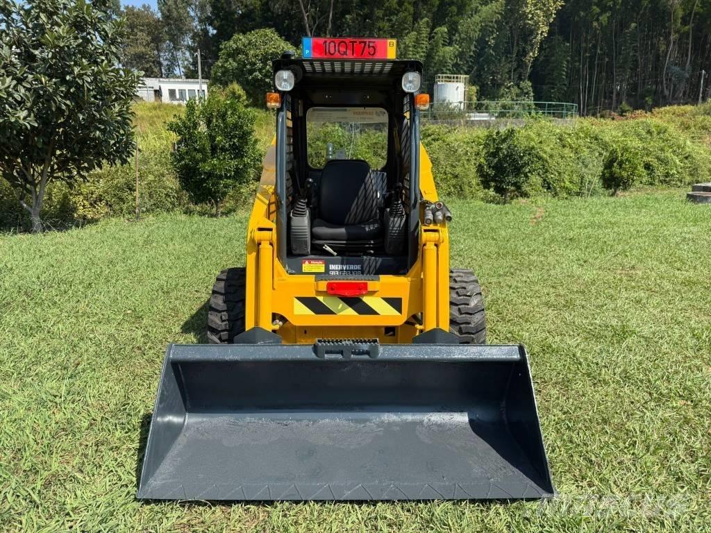 Komatsu SK 820 Міні-навантажувачі