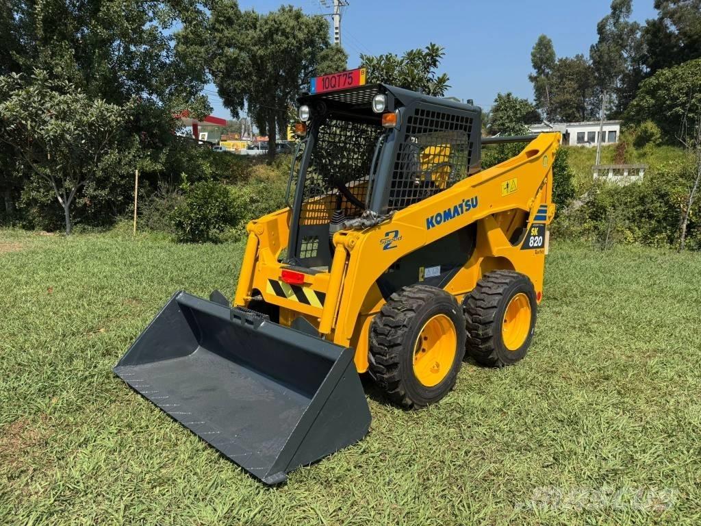 Komatsu SK 820 Міні-навантажувачі
