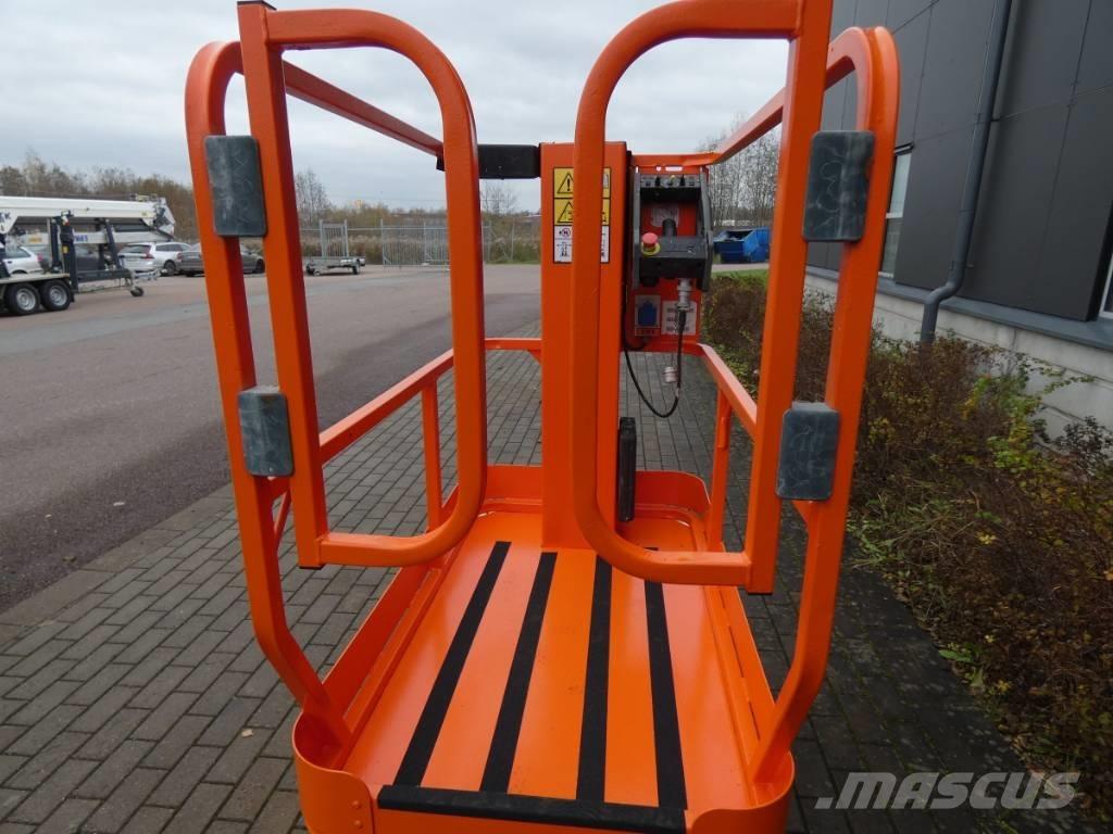 JLG 1230 ES Вертикальні щоглові підйомники