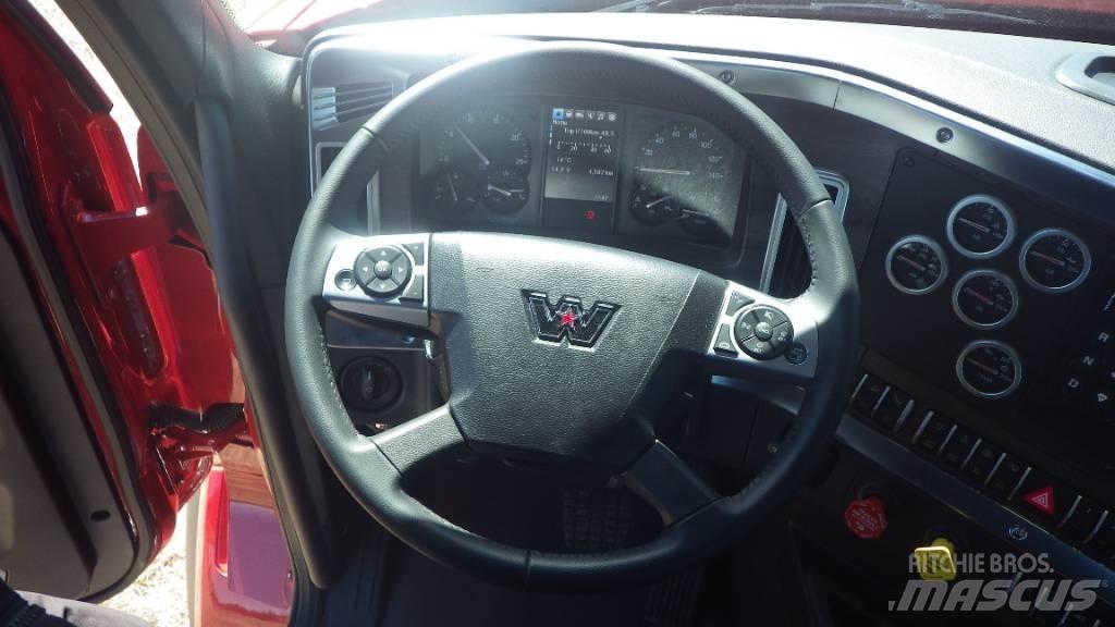Western Star 49 X Шасі з кабіною