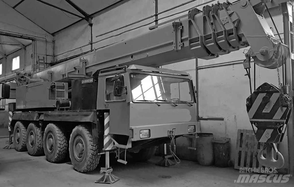 Liebherr LTM 1070 автокрани
