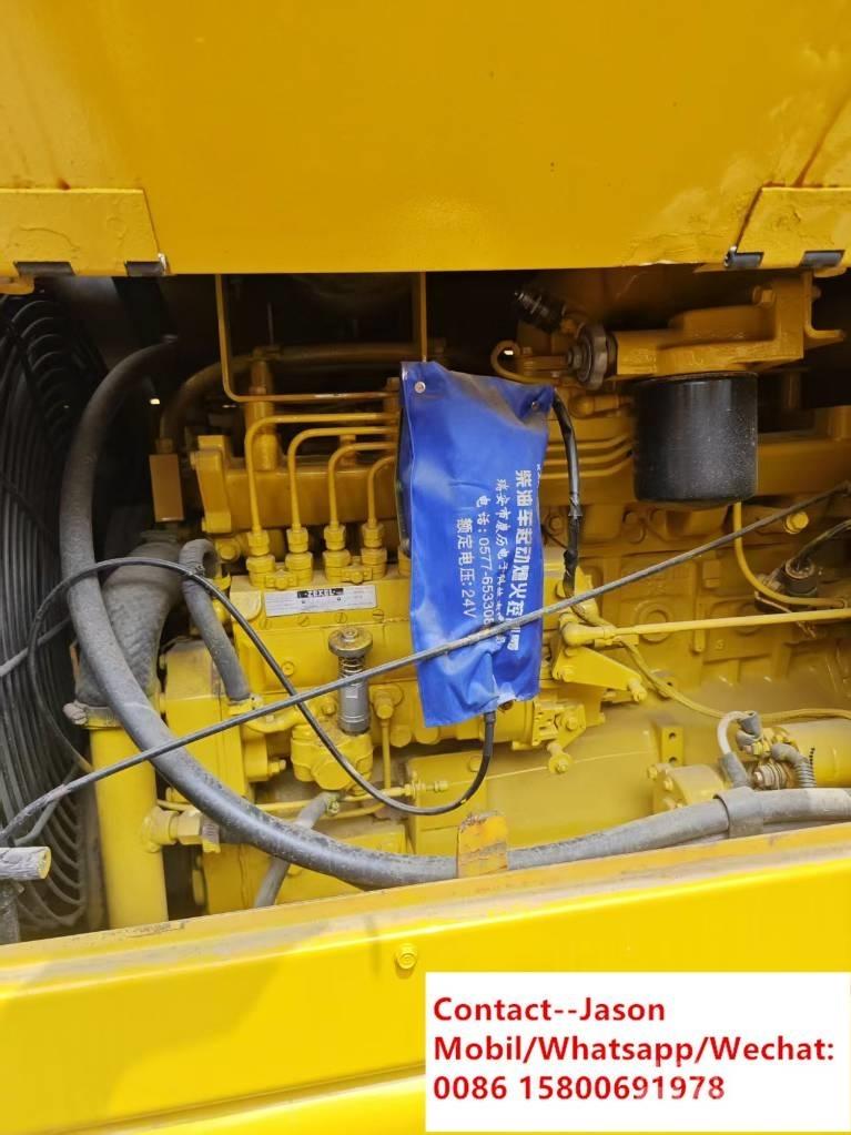 Komatsu WA 100 Фронтальні навантажувачі