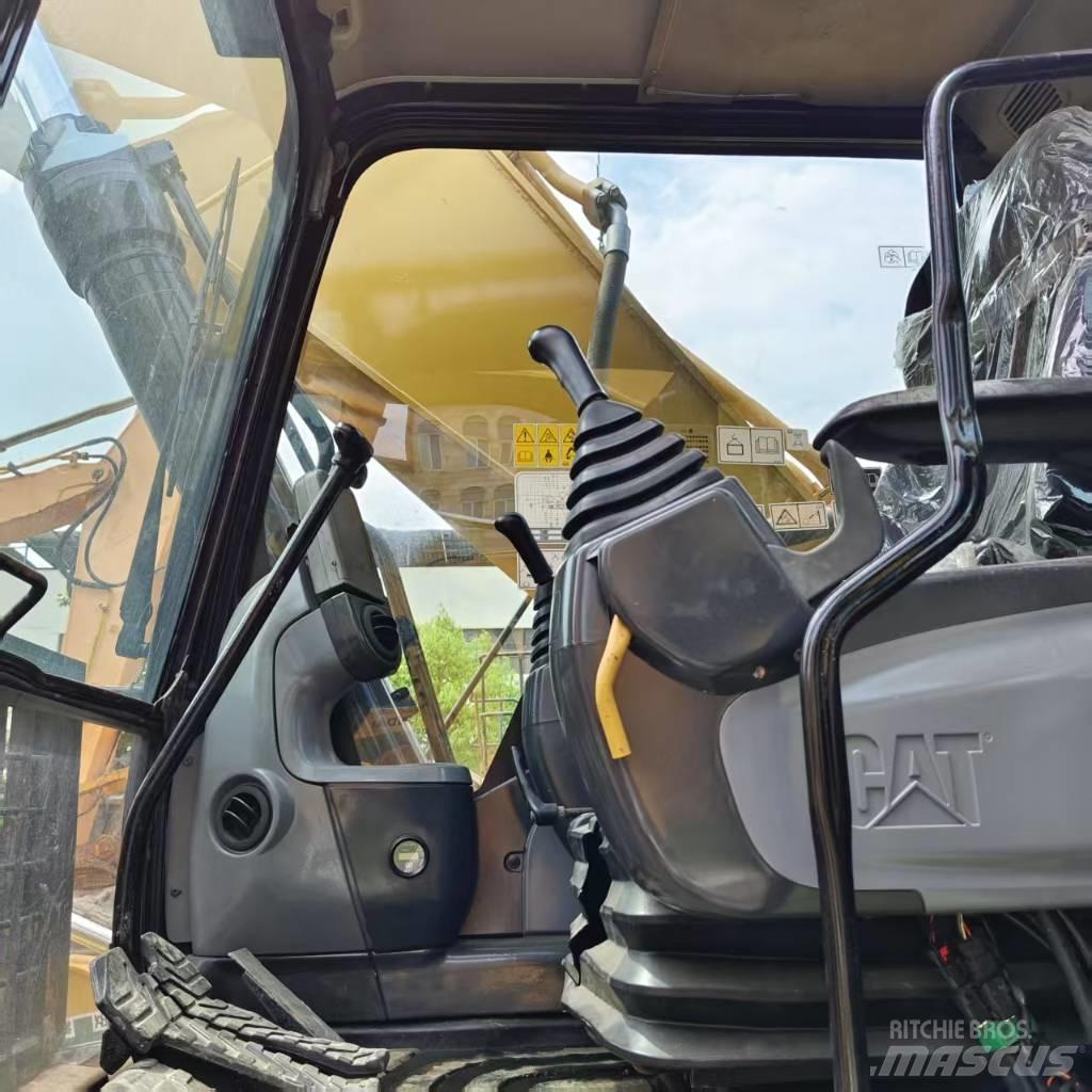 CAT 336D2 Гусеничні екскаватори