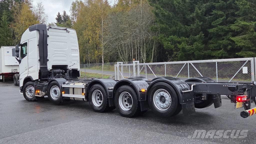 Volvo FH500 10X4 Шасі з кабіною