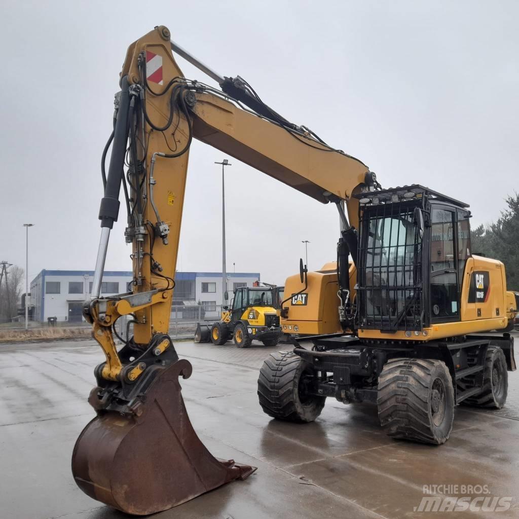 CAT M 318 F Колісні екскаватори