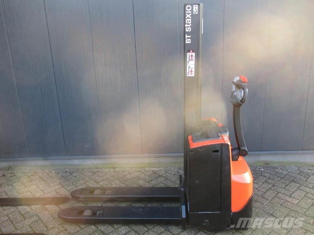 Toyota SWE 080L Ручний візок