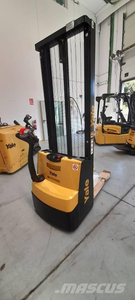 Yale MS12E Ручний візок