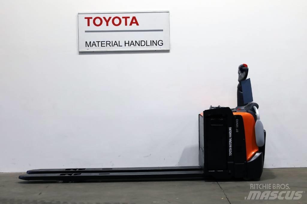 Toyota LPE 250 Візки для перевезення піддонів