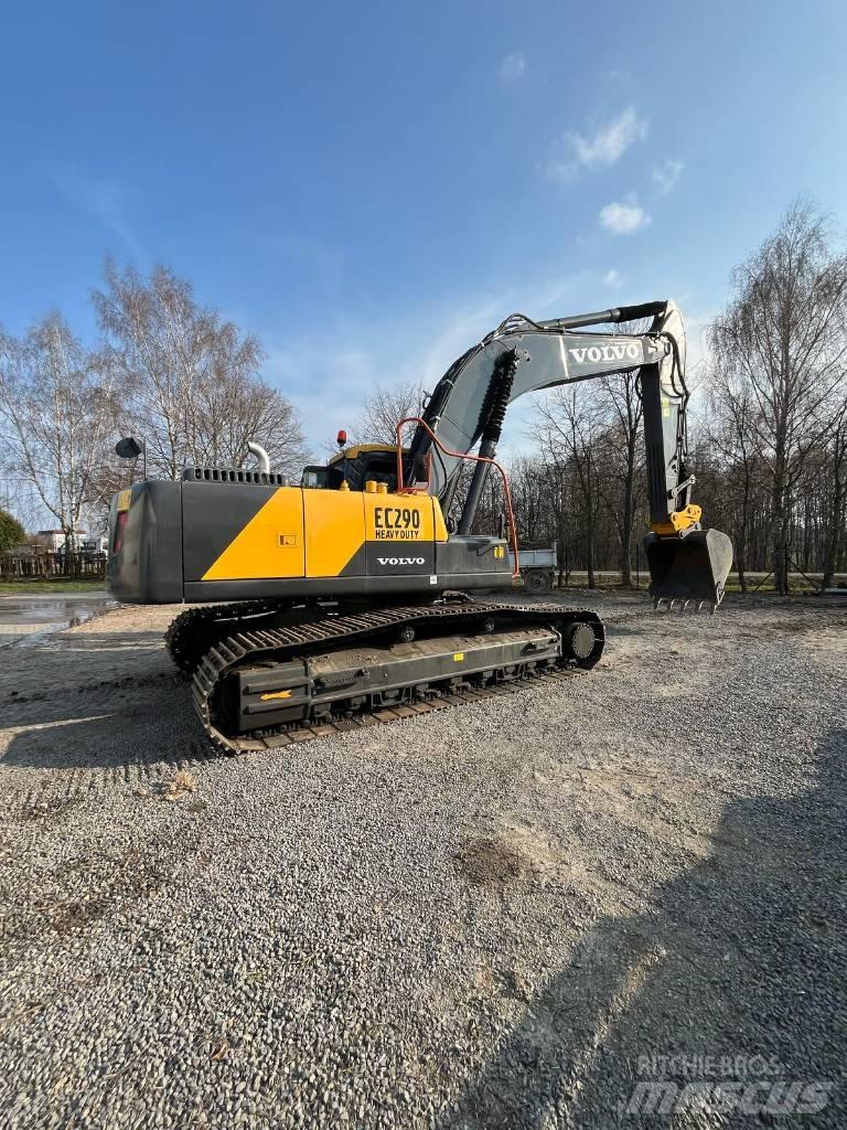 Volvo EC290 Гусеничні екскаватори