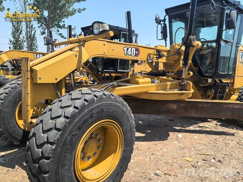 CAT 140 GC Грейдери