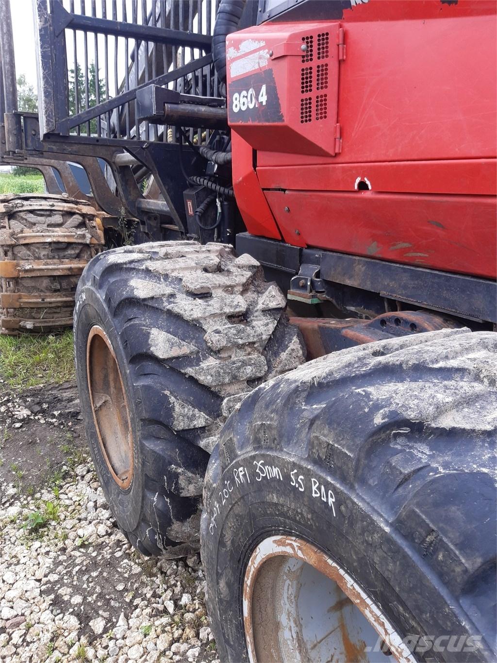Komatsu 860.4 Форвардери