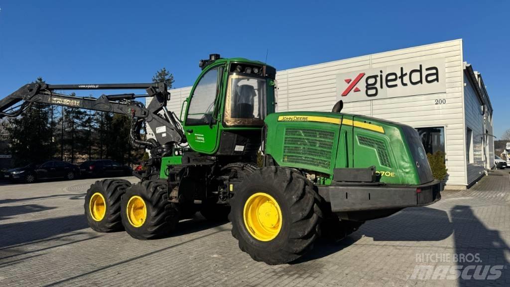 John Deere 1070 E Харвестери