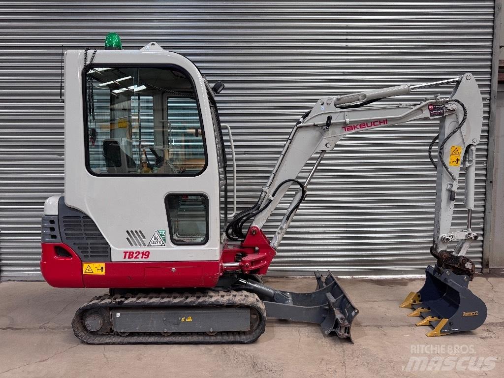 Takeuchi TB 219 Міні-екскаватори < 7т