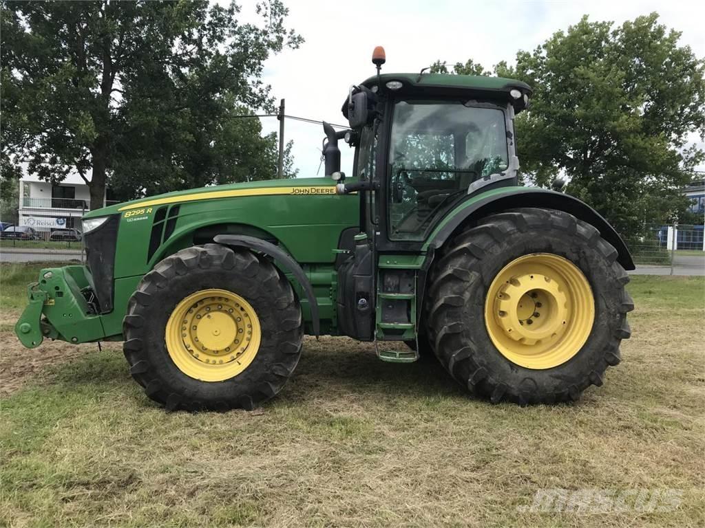 John Deere 8295R Трактори