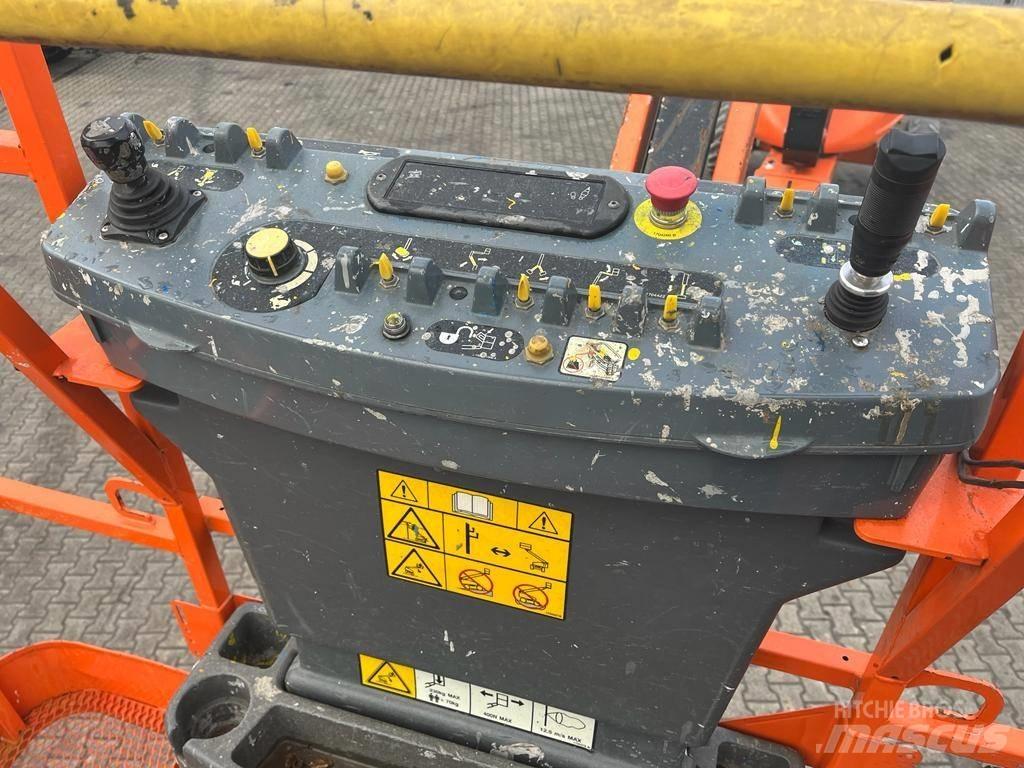 JLG M 600 JP Колінчаті підйомники