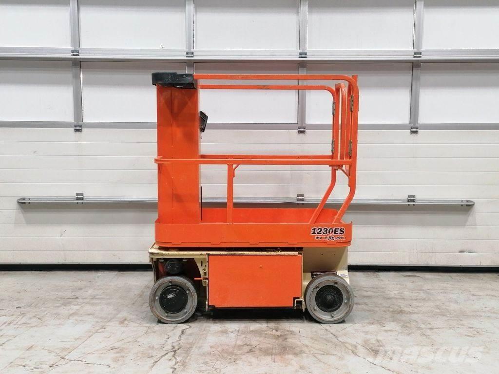 JLG 1230ES Інші підйомники і платформи