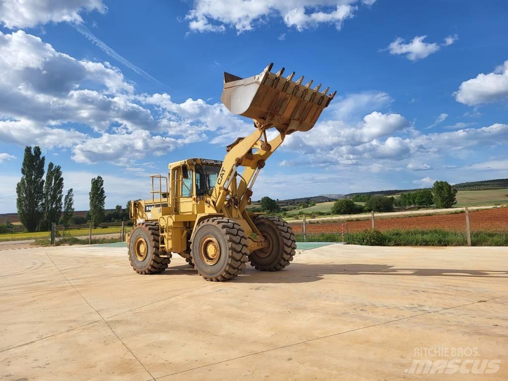 CAT 966E Фронтальні навантажувачі