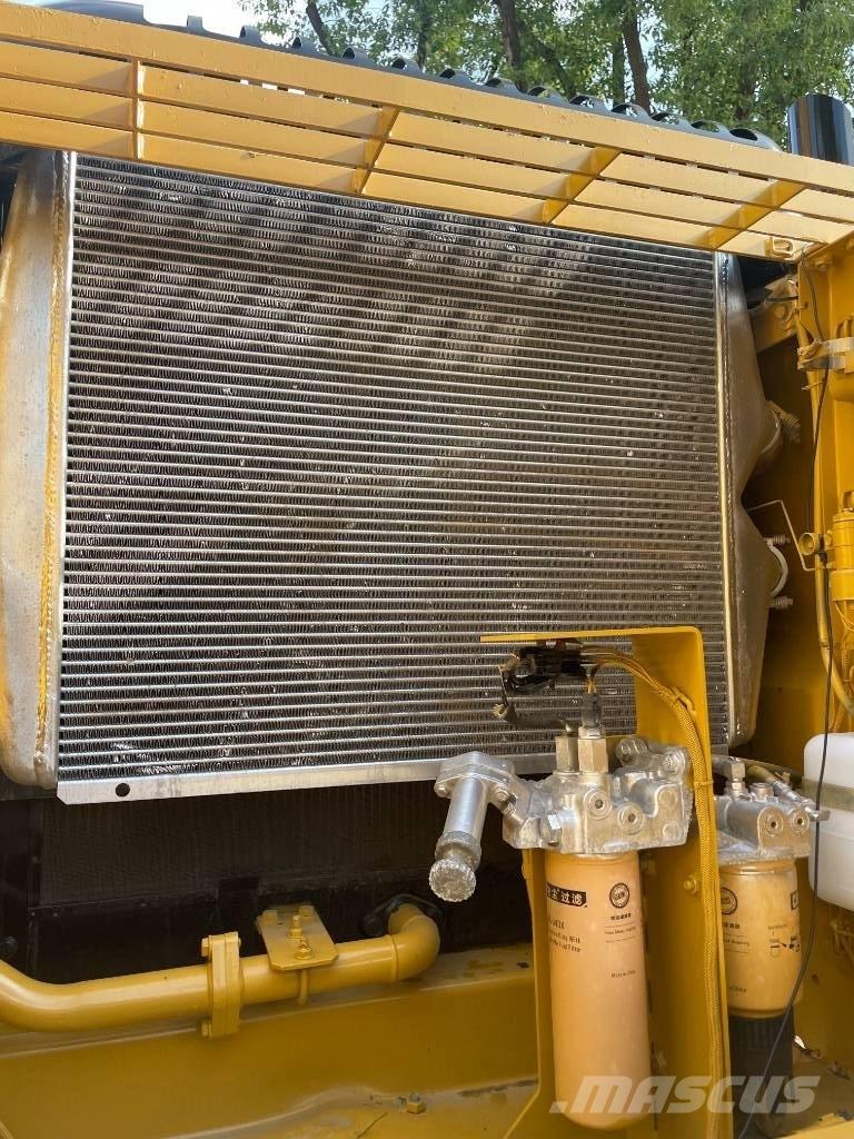 CAT CAT330 Середні екскаватори 7т. - 12т.