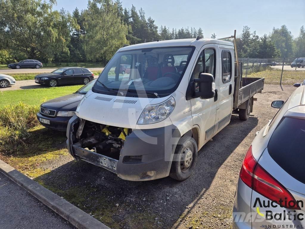 Fiat Ducato Пікапи / Бічне розвантаження