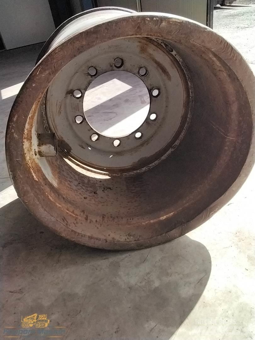 Valmet 890 24x26,5 Шини