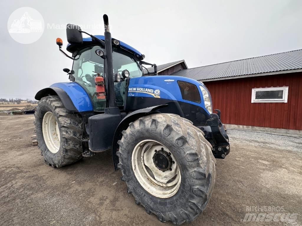 New Holland T 7.185 Трактори