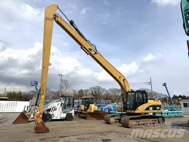 CAT 320 D L Гусеничні екскаватори