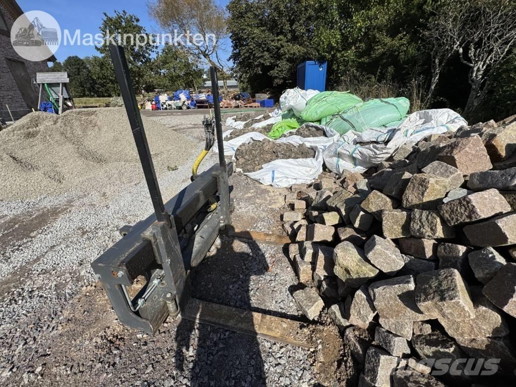 JCB 409 Фронтальні навантажувачі