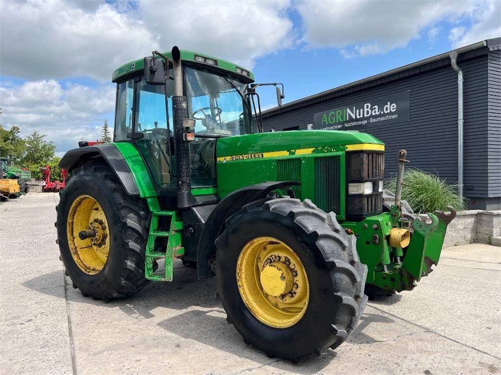 John Deere 7810 Трактори