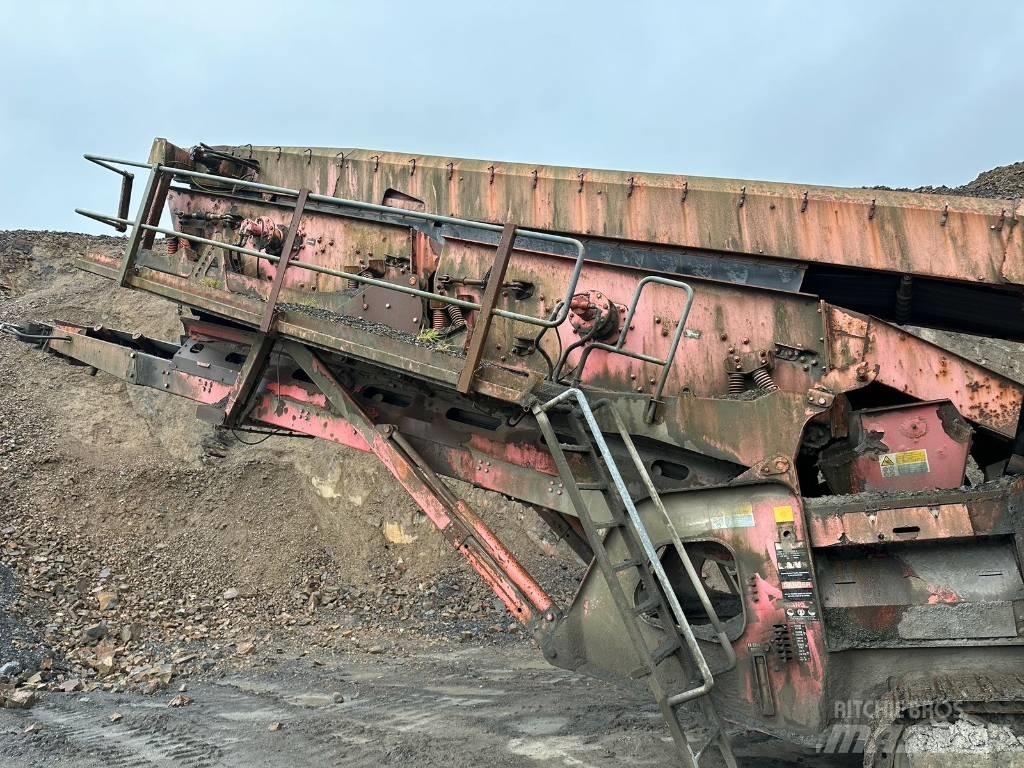 Sandvik QA 440 Мобільні грохоти