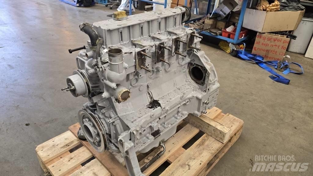 Deutz BF4M2012C Двигуни