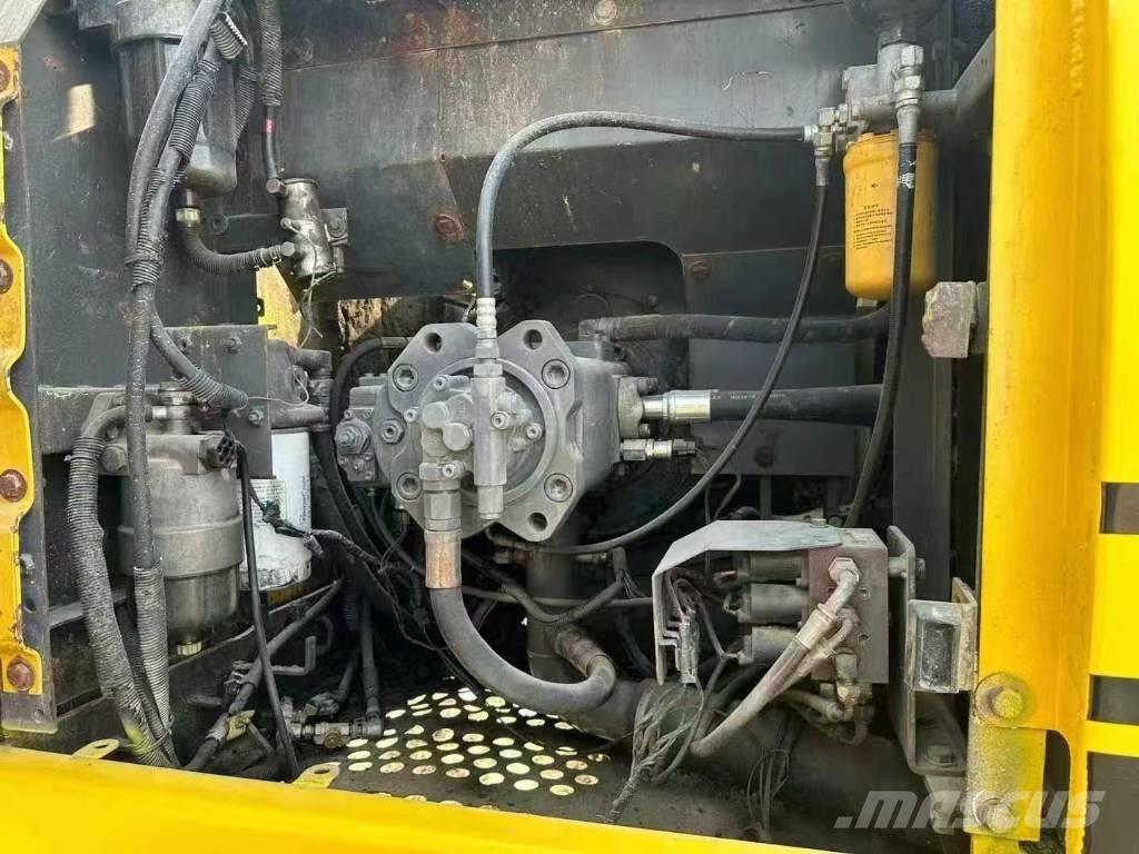 Sumitomo SH 200-5 Гусеничні екскаватори