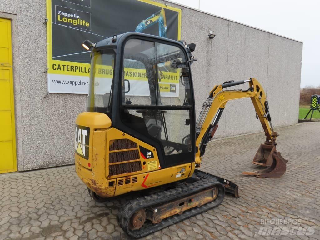 CAT 301.7 D Міні-екскаватори < 7т
