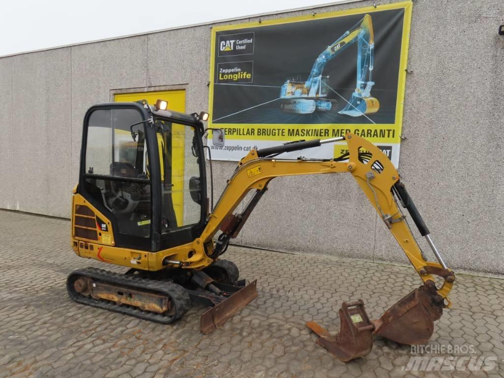 CAT 301.7 D Міні-екскаватори < 7т