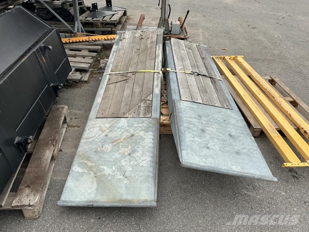 Fliegl Rampit Навантажувальне обладнання