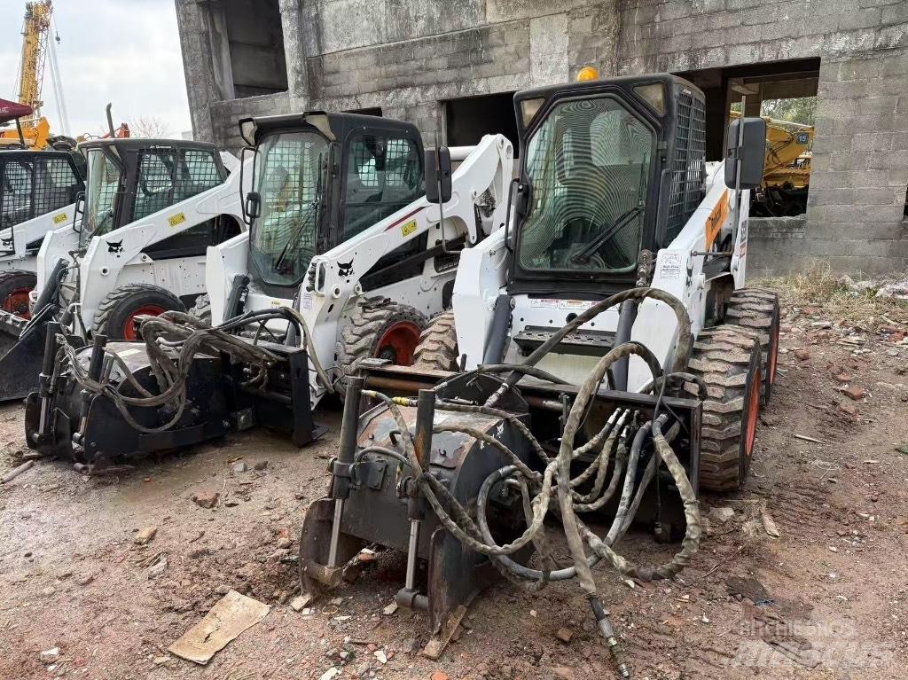 Bobcat S 220 S750 Міні-навантажувачі