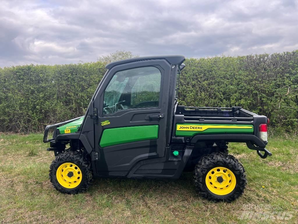 John Deere XUV 865 Підсобні машини