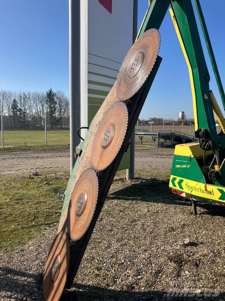 Spearhead Twiga 6000 Самохідні газонокосарки