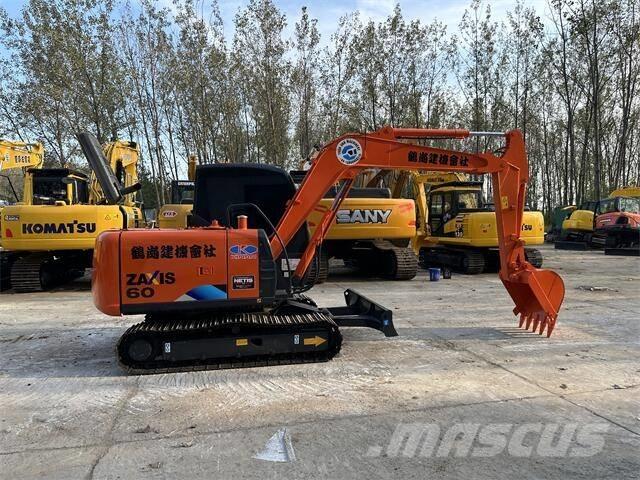 Hitachi ZX60 Гусеничні екскаватори