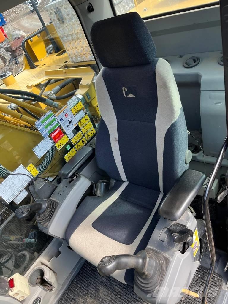 CAT 320 FL Гусеничні екскаватори