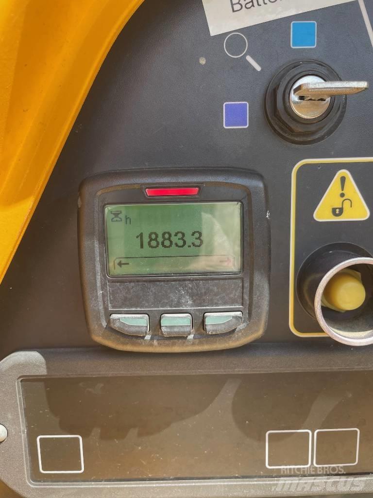 JLG 450 AJ Колінчаті підйомники