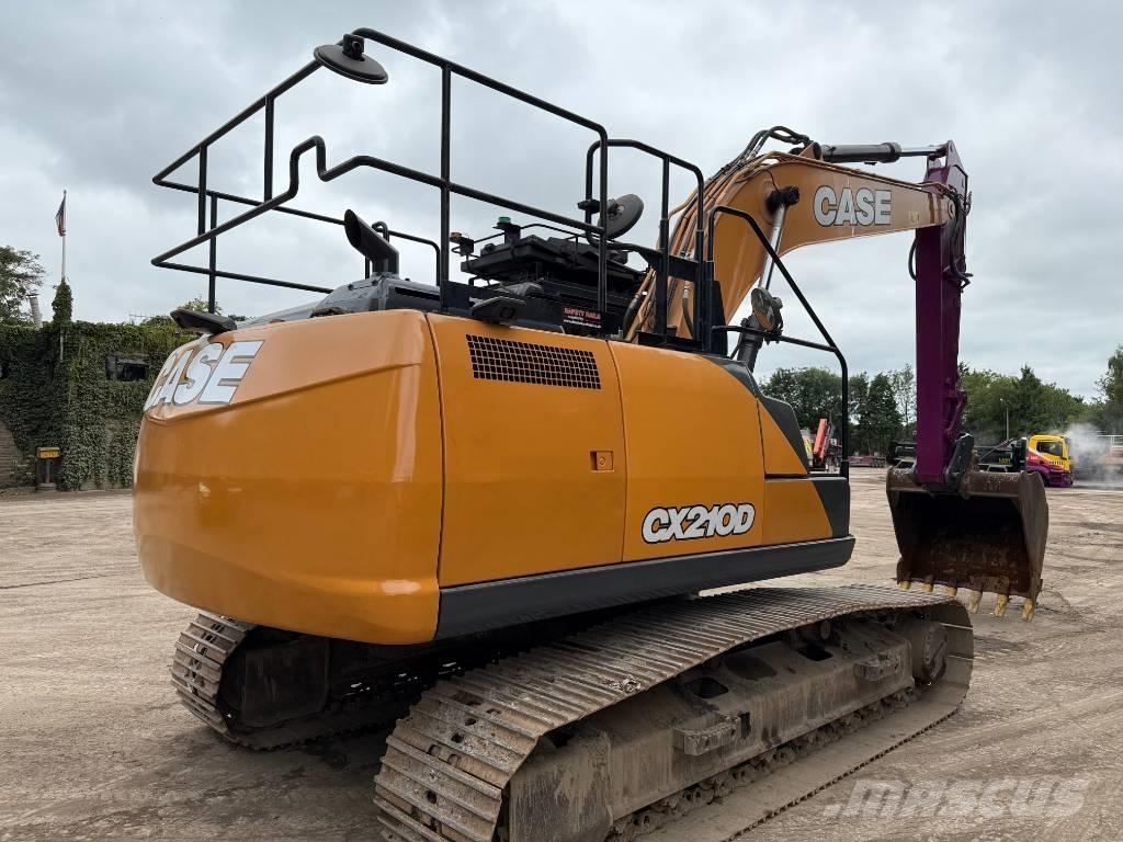CASE CX 210 D Гусеничні екскаватори