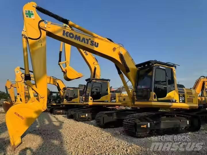 Komatsu PC210lc Гусеничні екскаватори