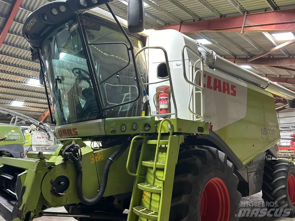 CLAAS Lexion 750 Зернозбиральні комбайни