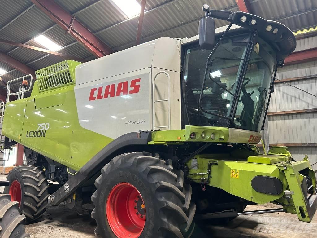 CLAAS Lexion 750 Зернозбиральні комбайни